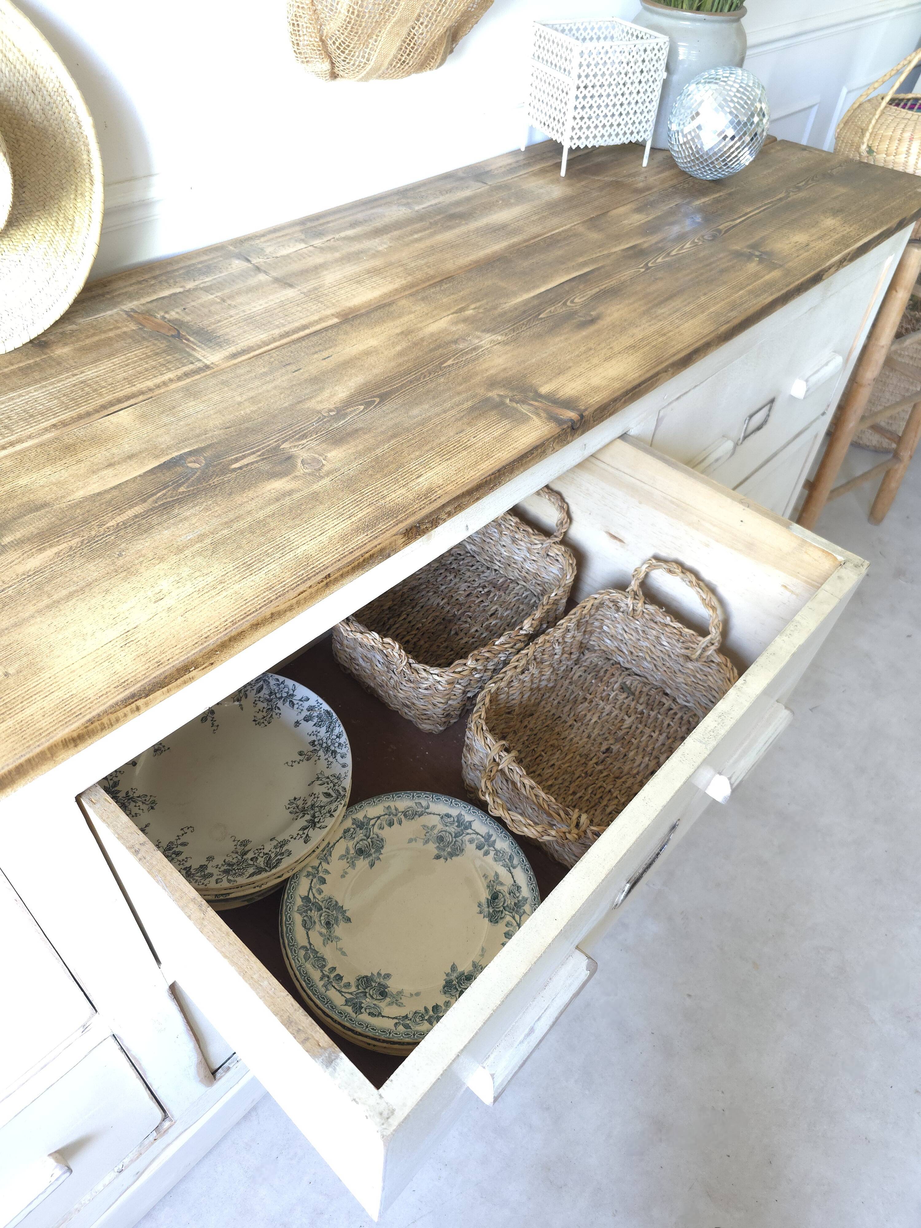 Trade furniture