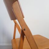 Baumann folding chair
