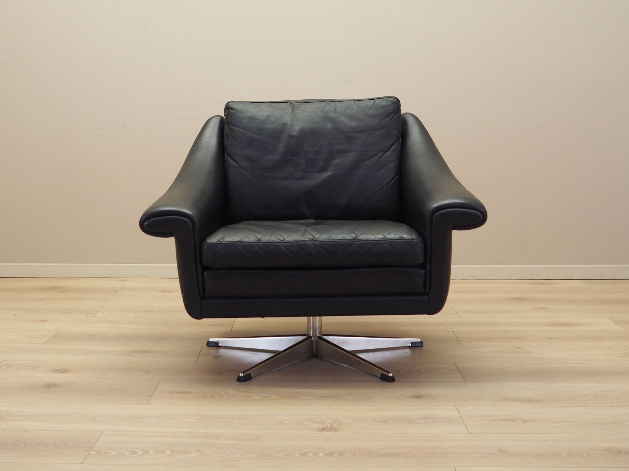 Swivel armchair, Danish design, 1960s, manufacturer: Eran Møbler, designer: