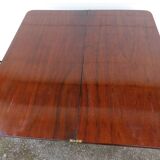 19th century English mahogany pedestal table.