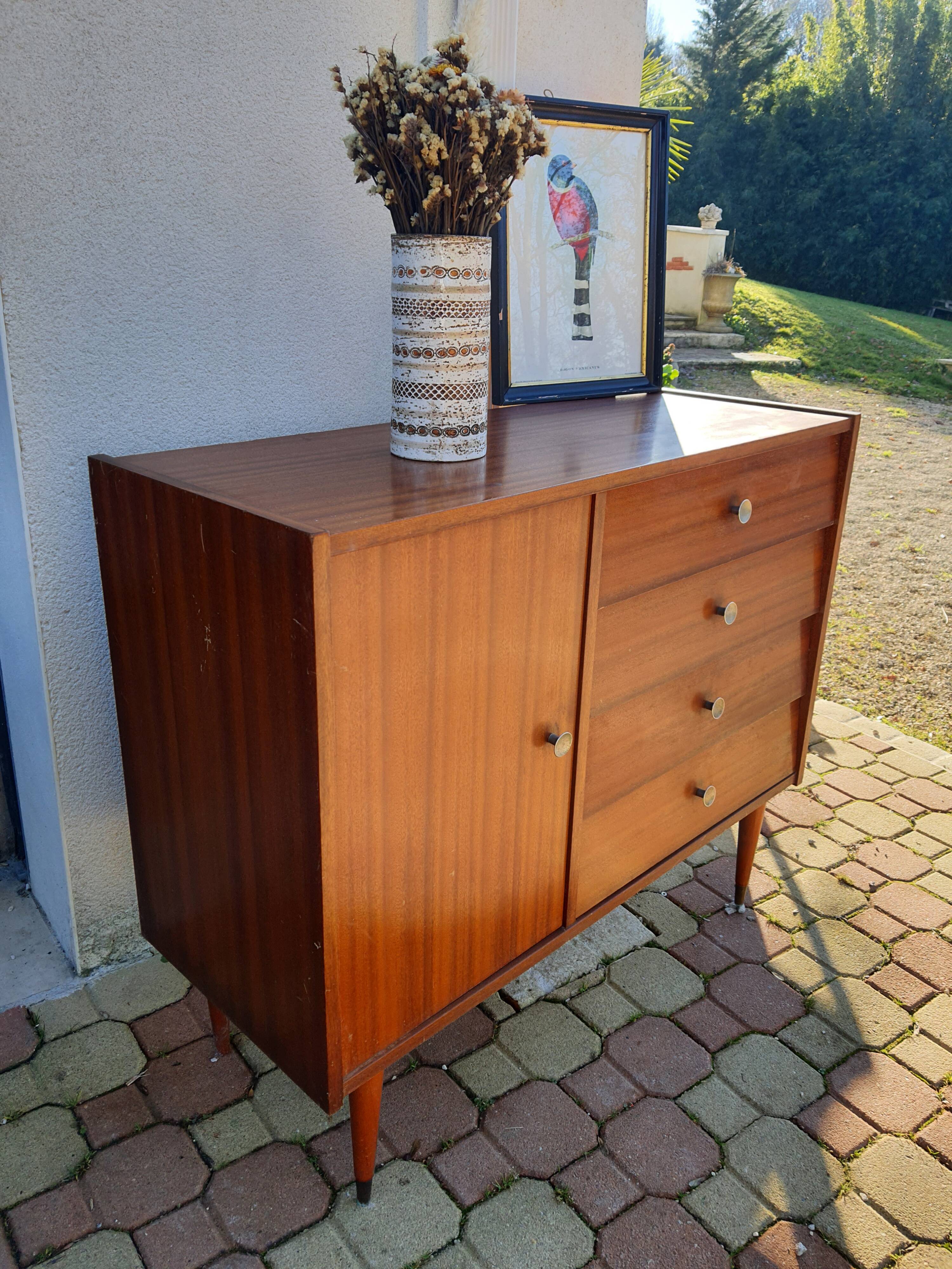 Commode vintage scandinave