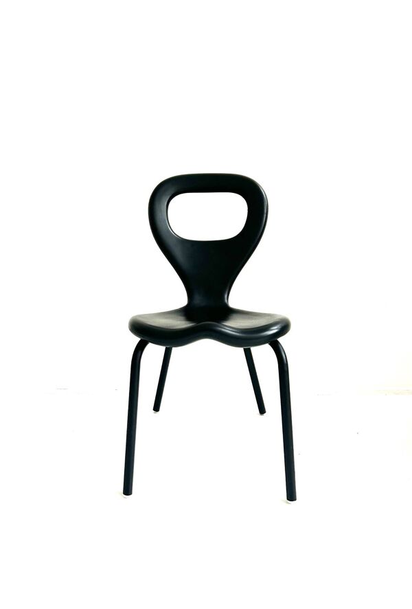 Paire de chaises '' TV chair'' de Marc Newson pour Moroso 1993