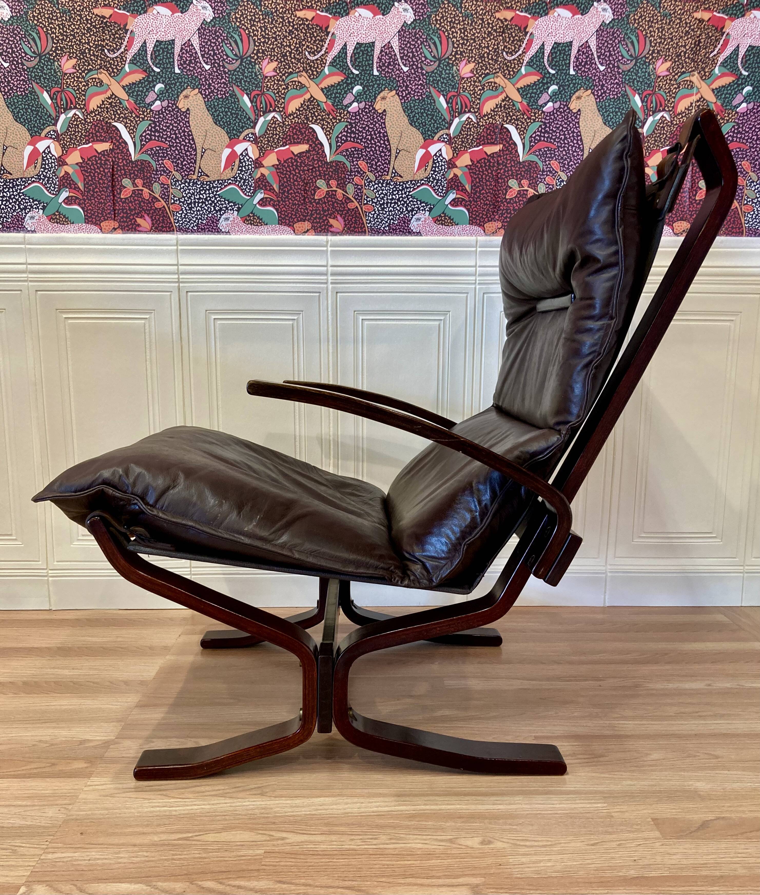 Duo de fauteuils cuir "design scandinave" 1950 "Ingmar Relling".