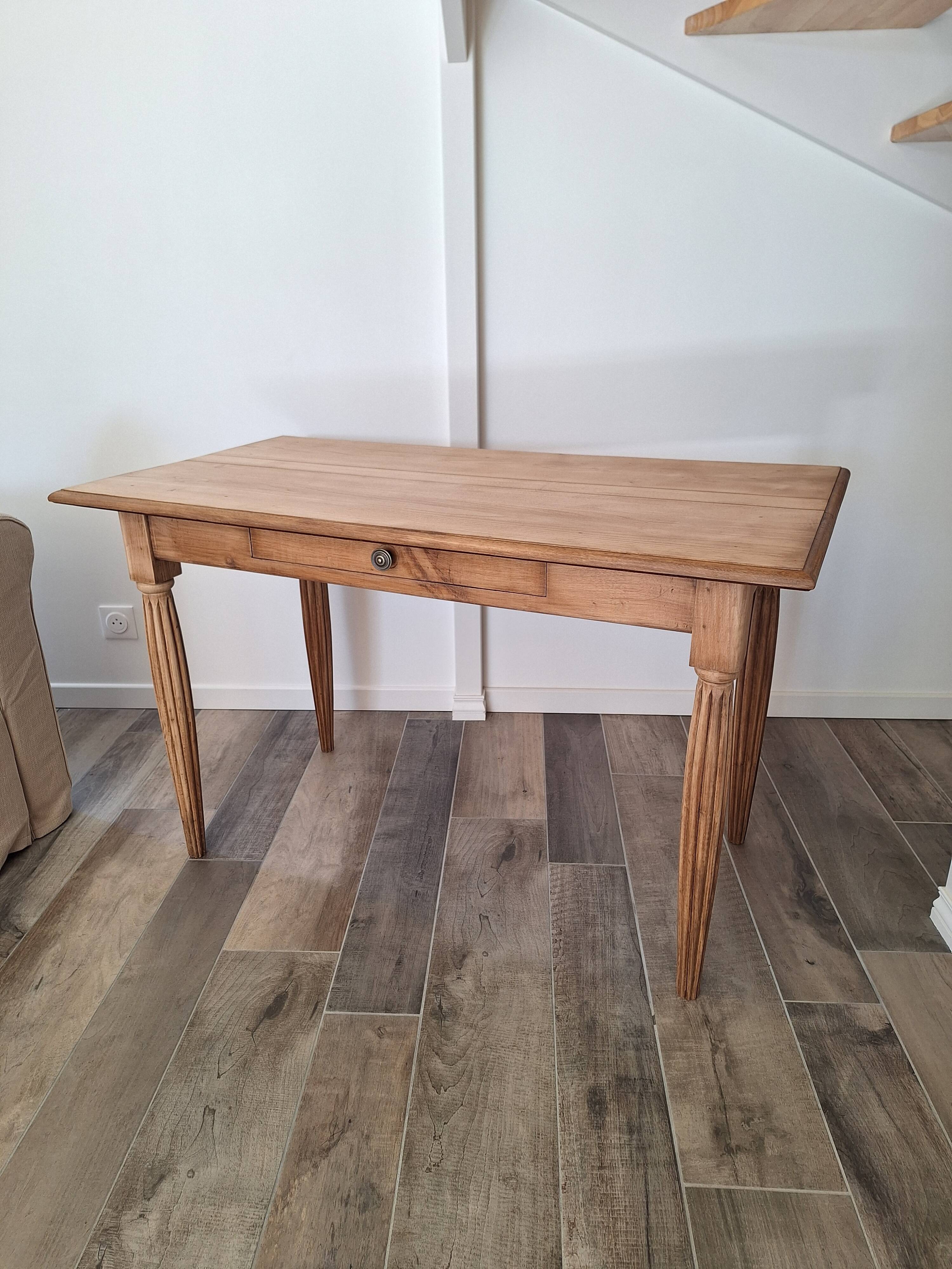 Country style oak farmhouse desk / table