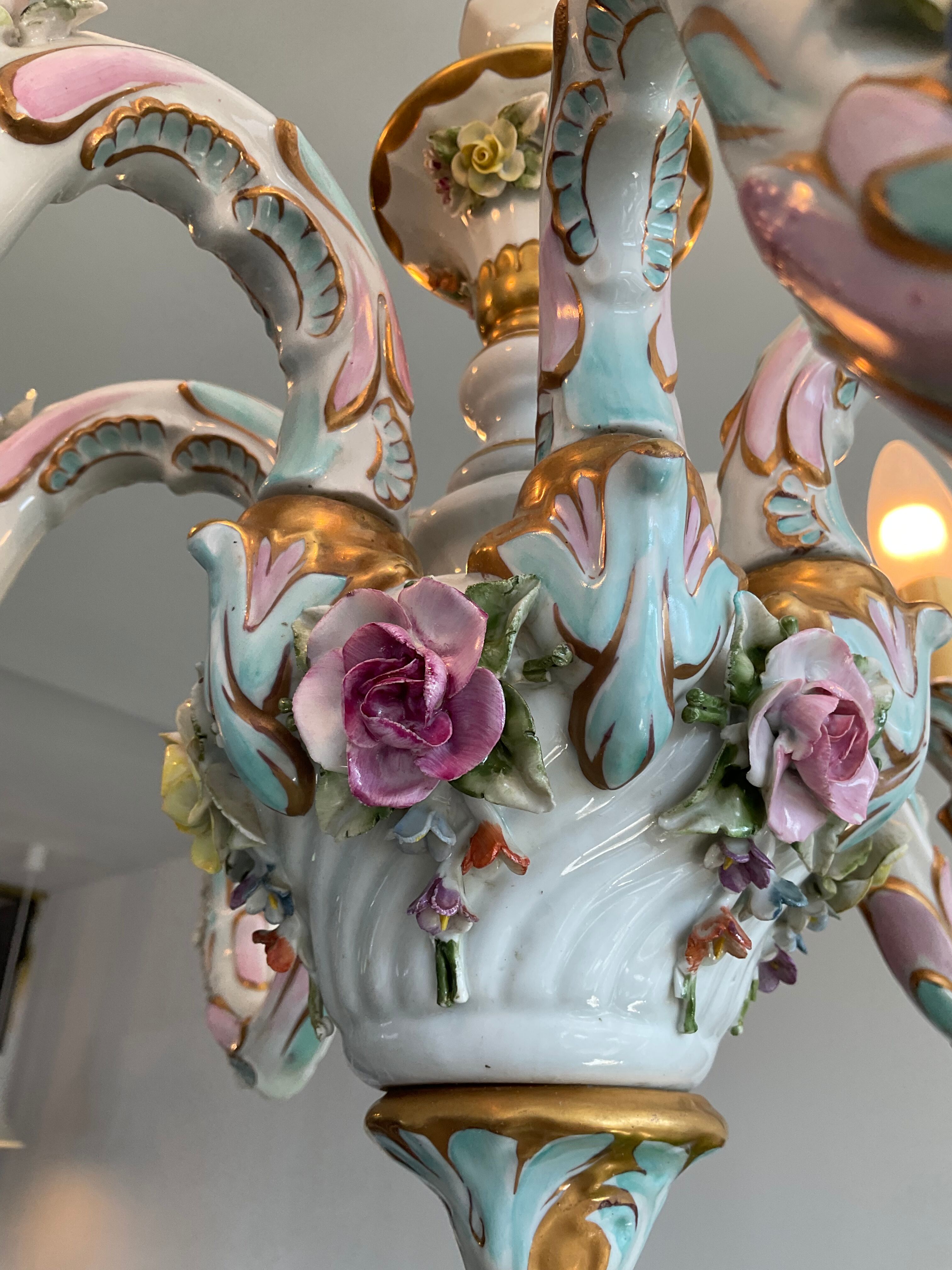 Old chandelier Capodimonte porcelain Italy 6 arms