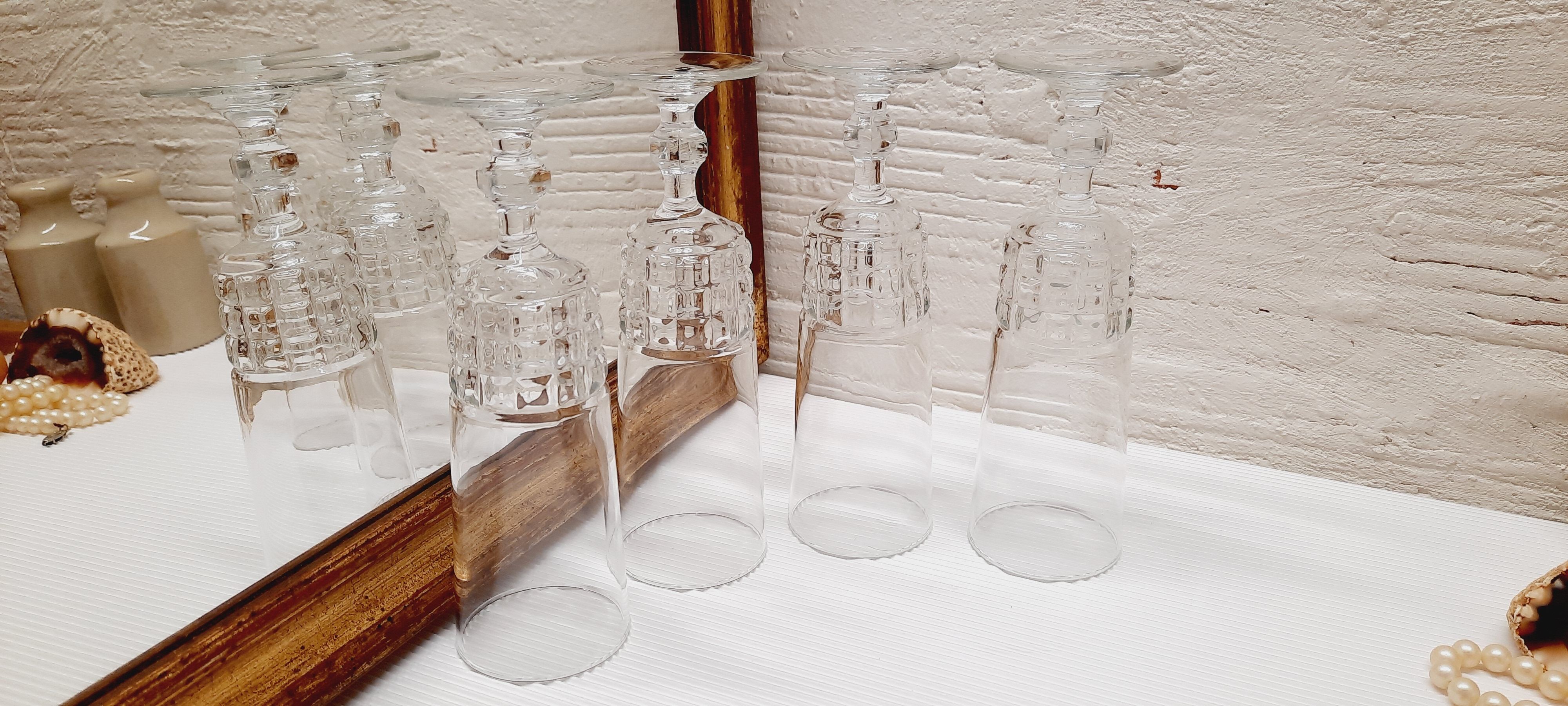 Set 4 champagne flutes diamond tips