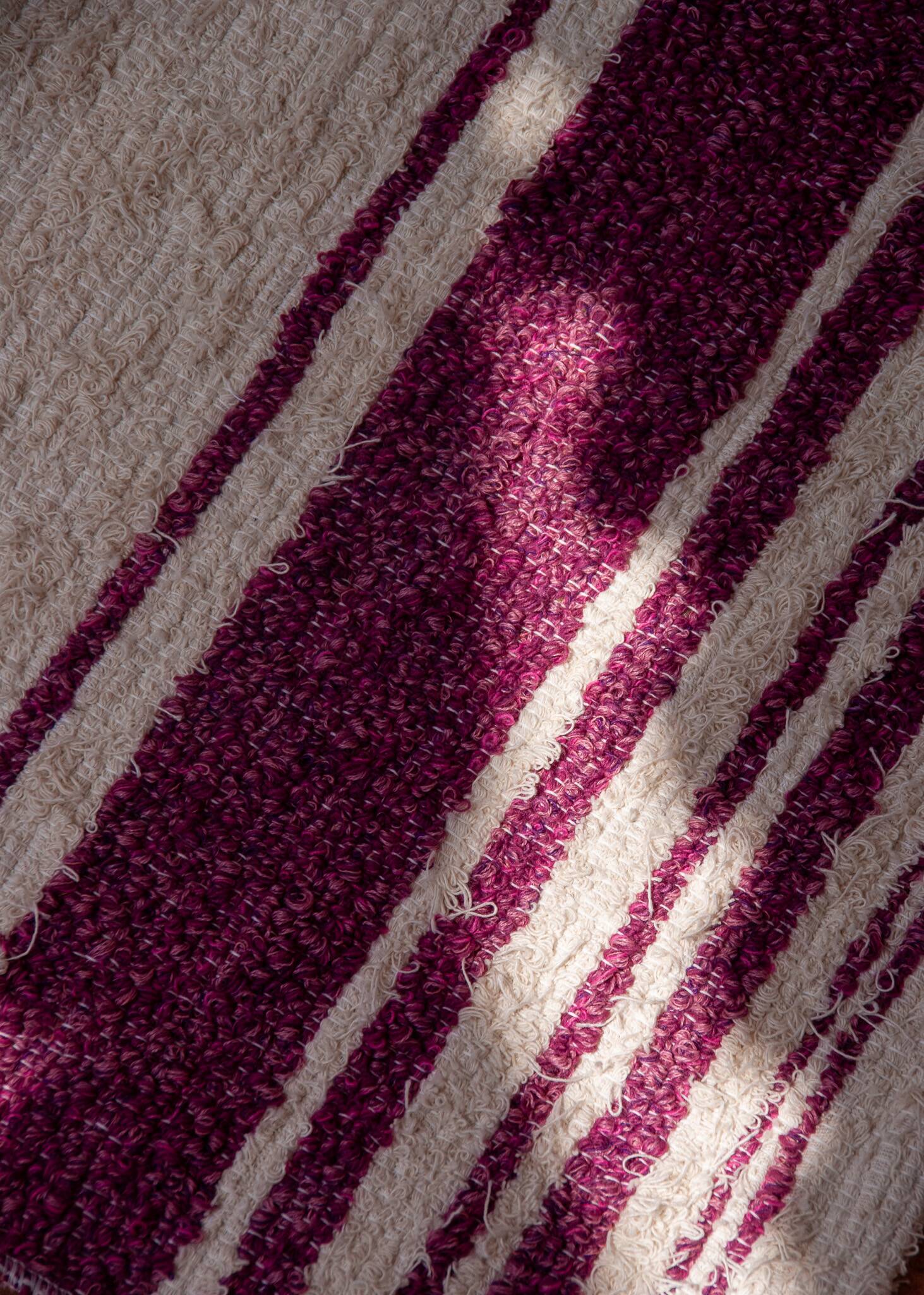 Handwoven recycled cotton rug - 40 x 60 cm