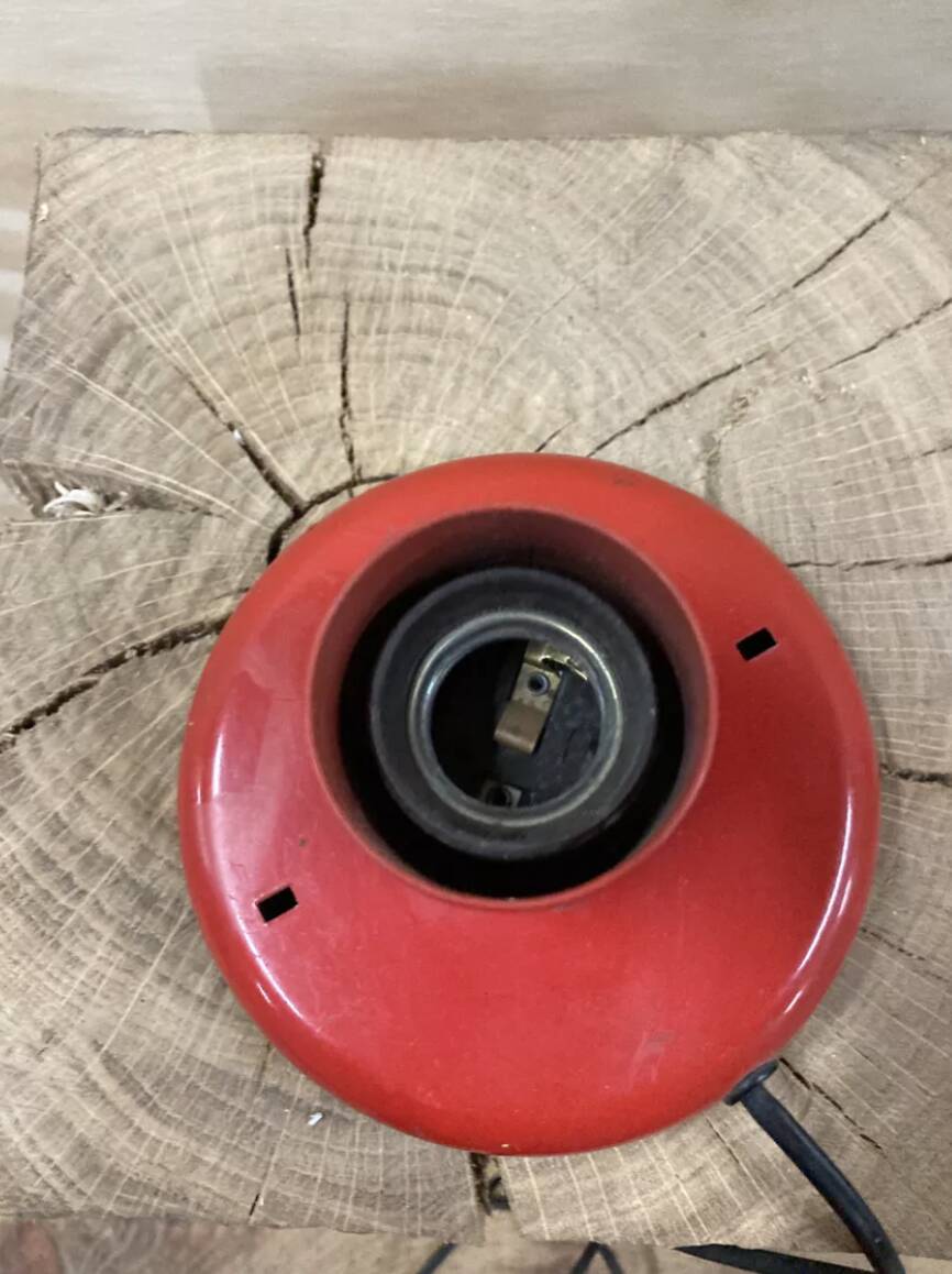 1970 Kama Keur red metal lamp