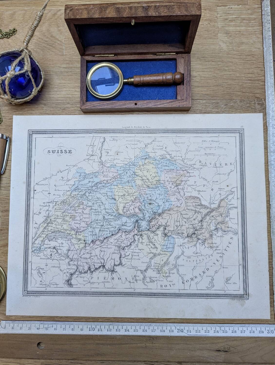 La Suisse, carte ancienne, imprimée en 1852. Authentique.
