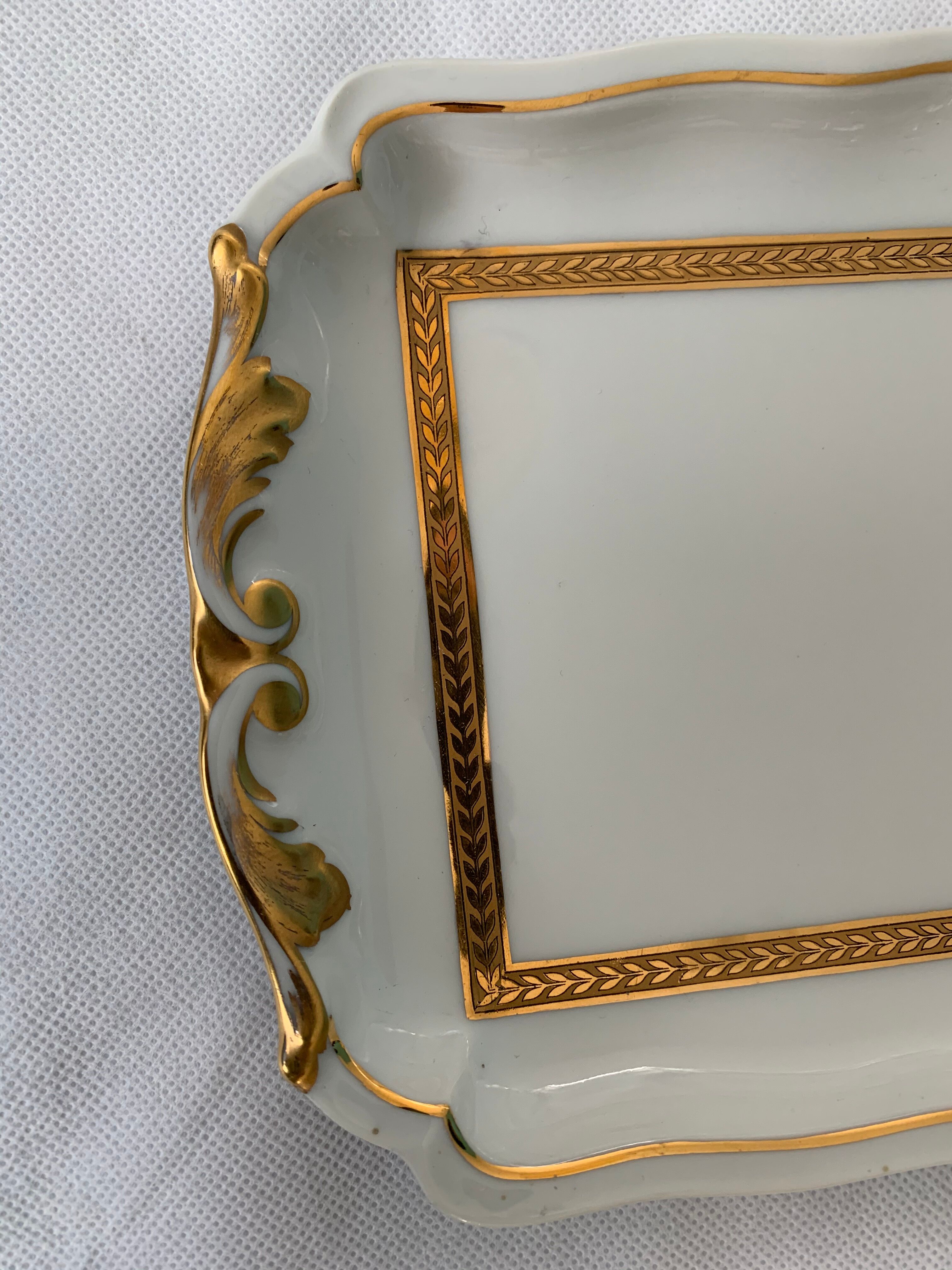 Ancient Royal Factory of Limoges Gold Porcelain Cake