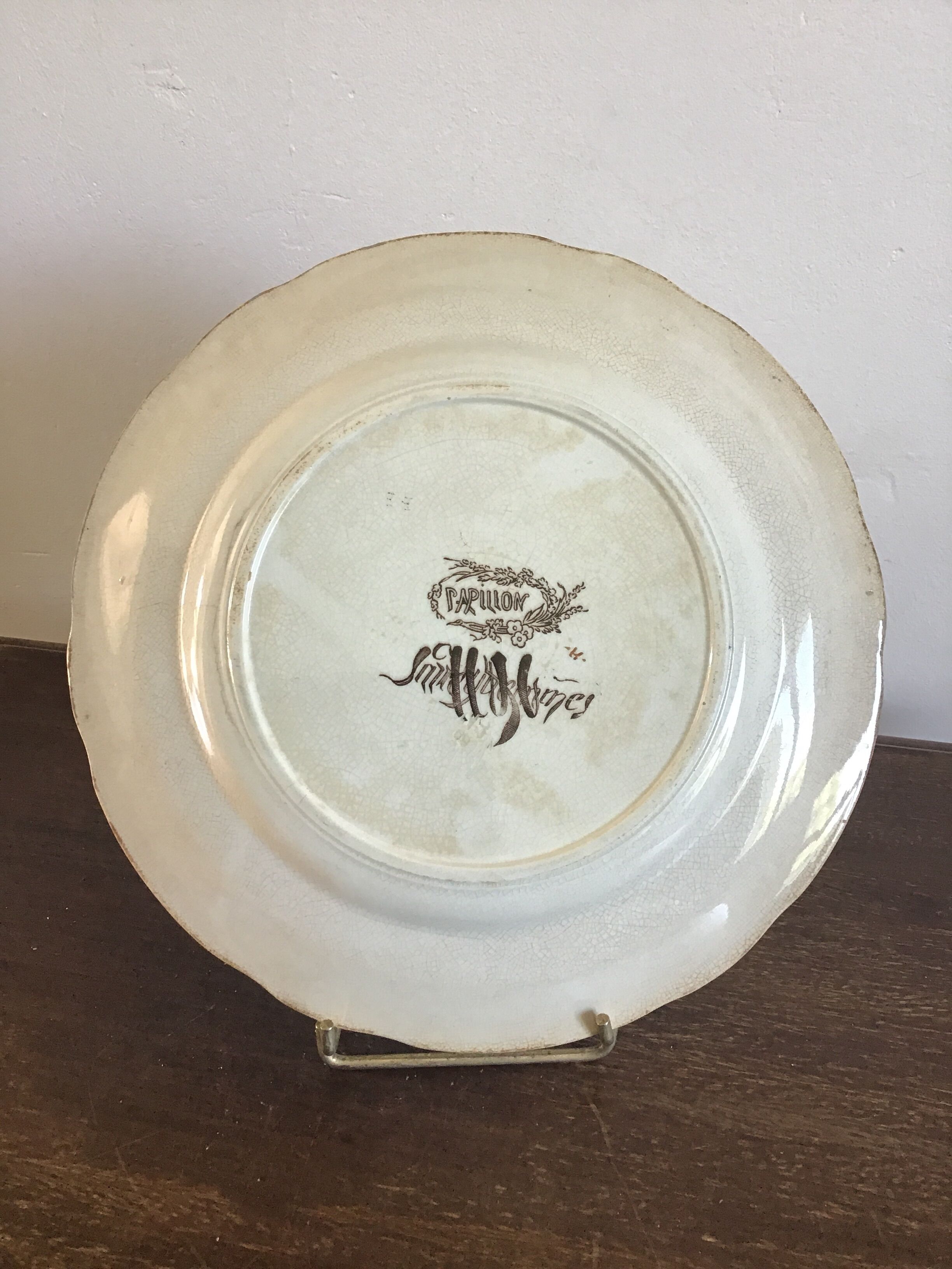 Plate Sarreguemines model 'butterfly'