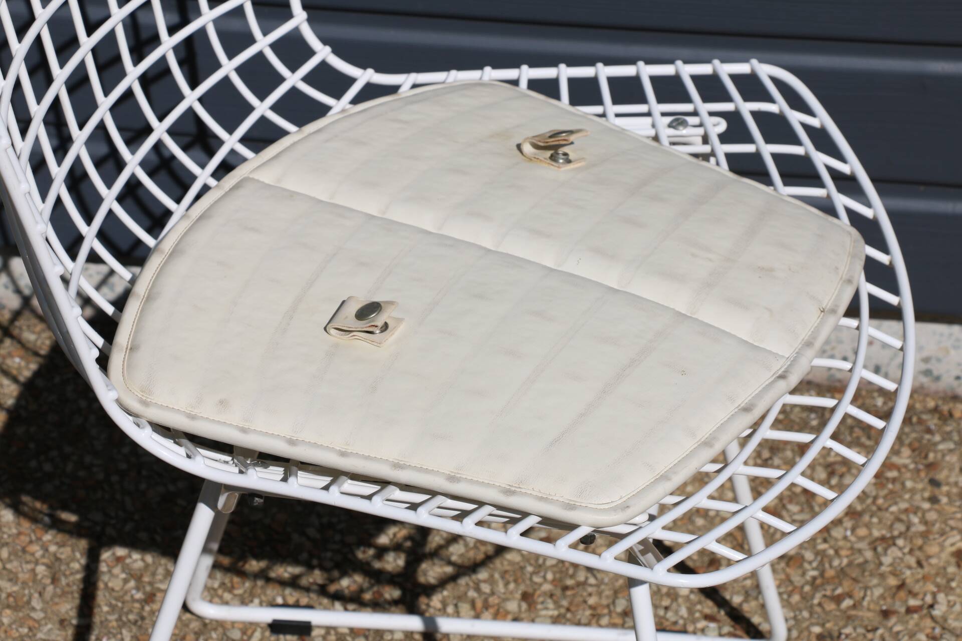 Knoll White Bertoia Chair