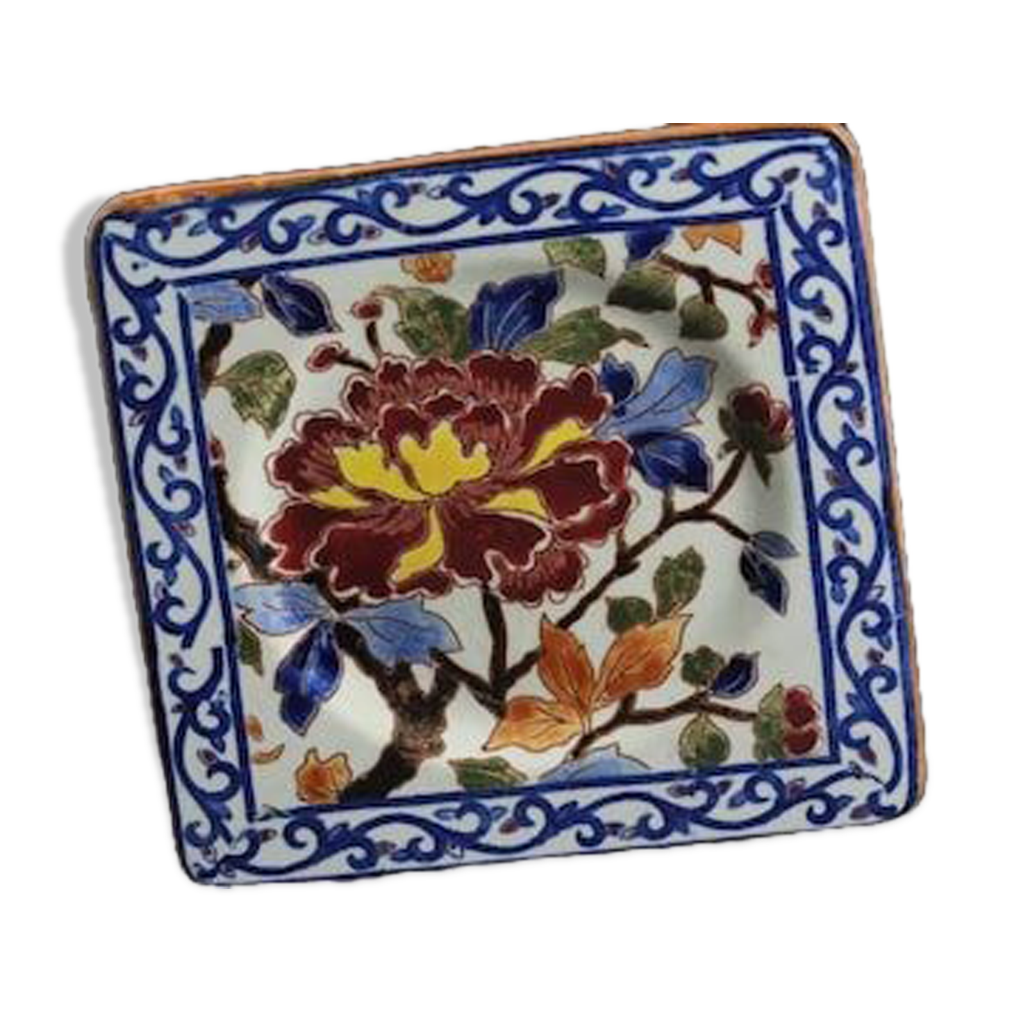 Old empty pocket in Gien earthen earthenware model peony