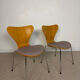 4 chairs Series 7 – Arne Jacobsen for Fritz Hansen