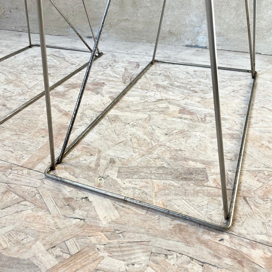 Chromed metal trestles