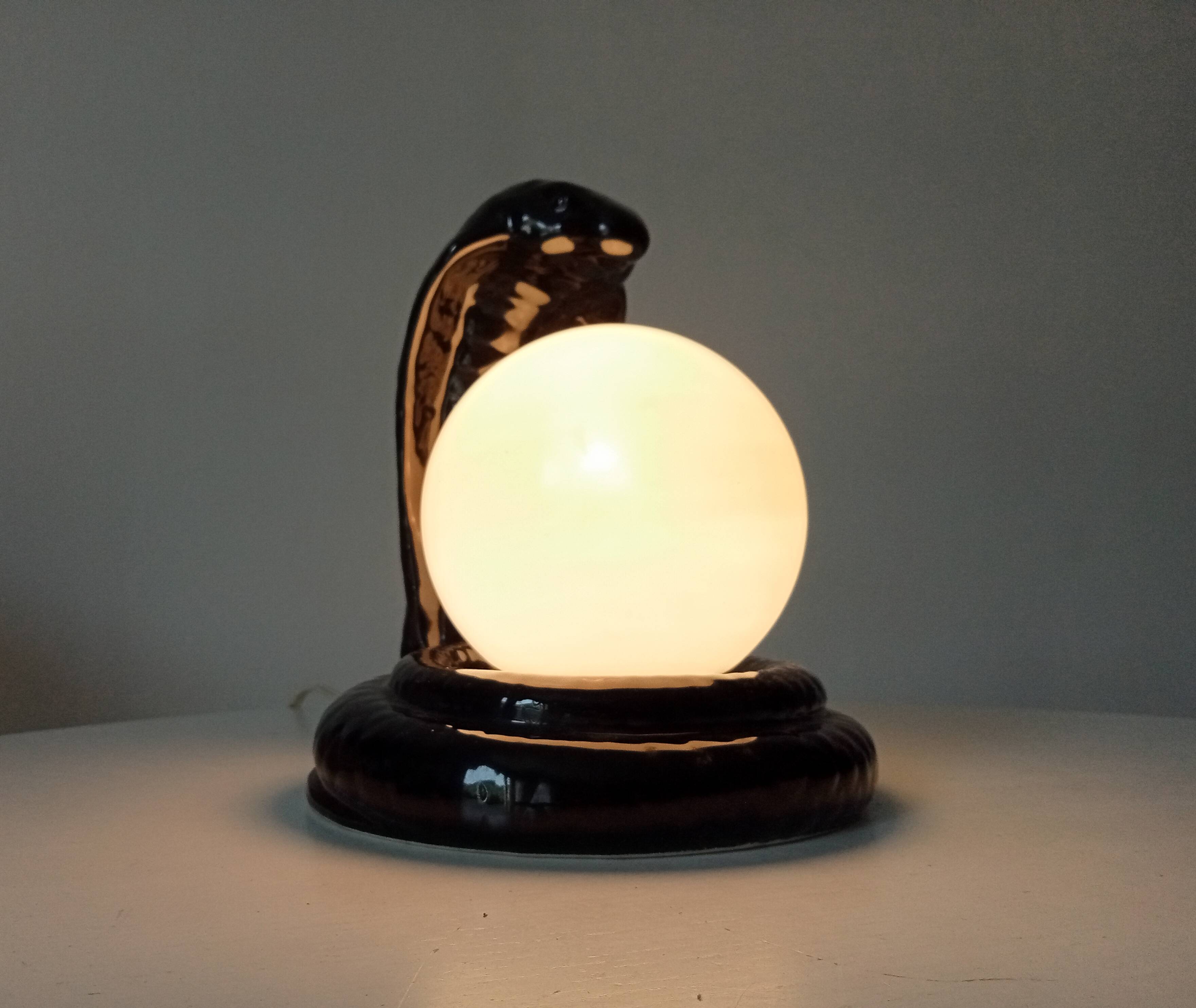 Vintage Italian Cobra lamp from the 70s