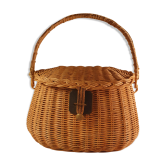 Panier de pêcheur en osier ancien