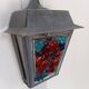 Applique murale en zinc et verres colorés