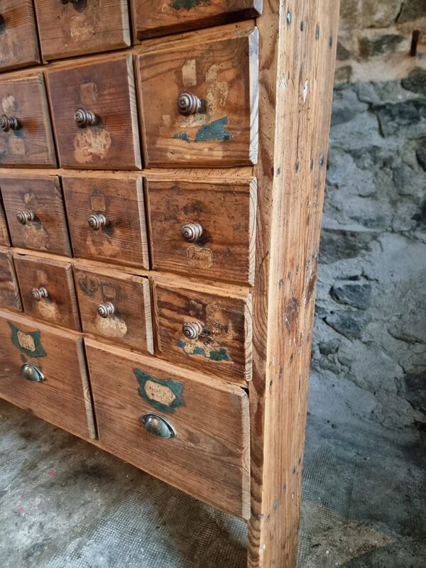 Armoire à tiroirs en pin antique avec 50 tiroirs, apothicaire ou quincaillerie, XIXe siècle