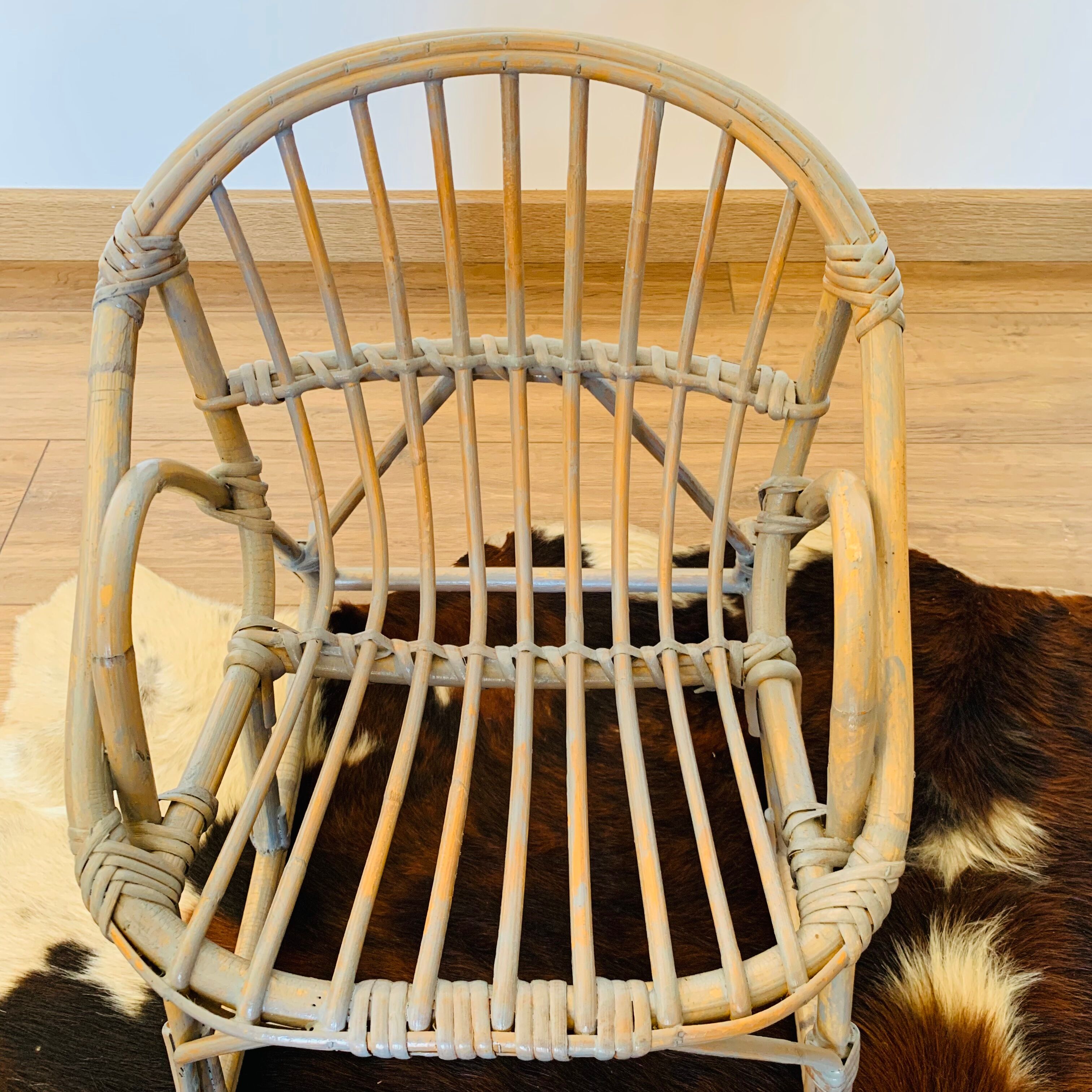 Child's wicker rocking chair, model.