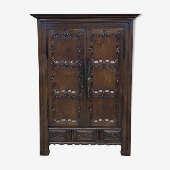 Armoire penderie bretonne XIXème en châtaignier