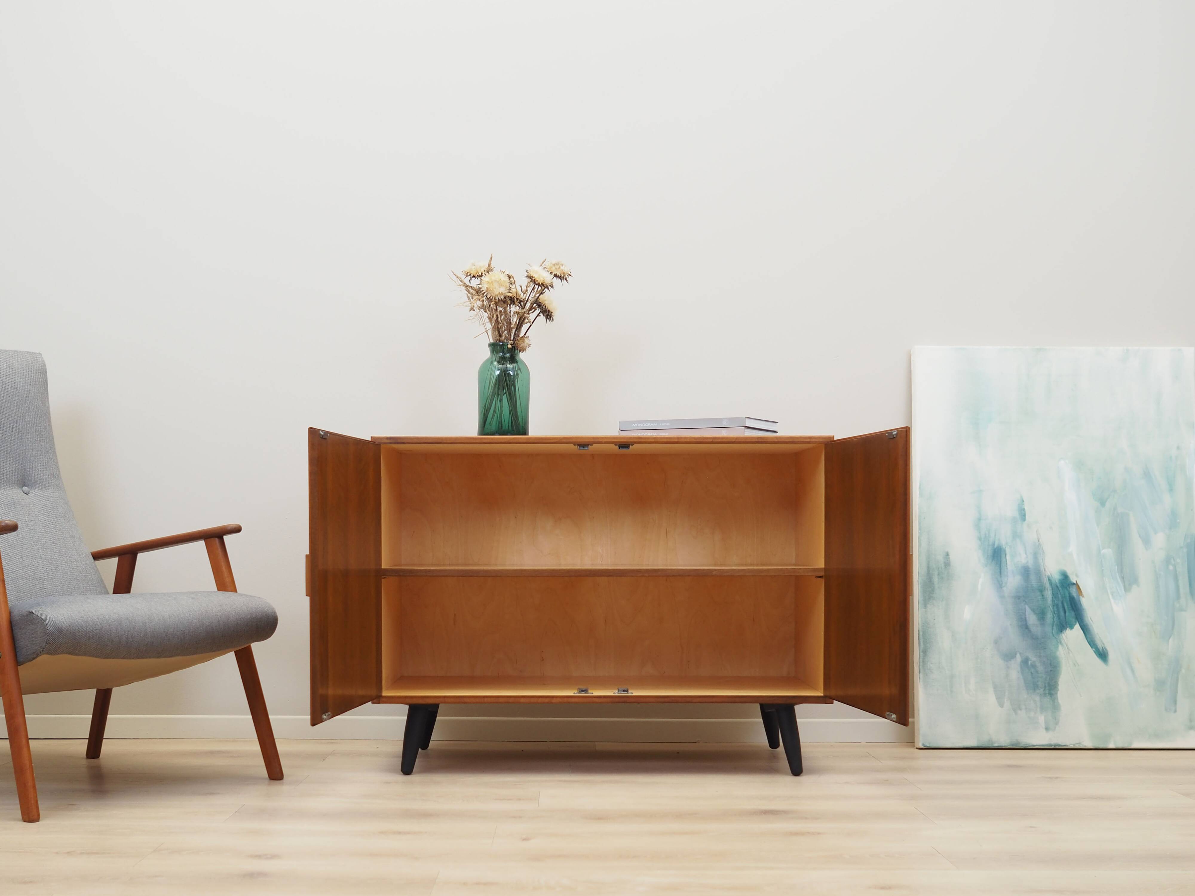 Walnut cabinet, Danish design, 1960s, designer: Børge Mogensen