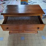 Petit meuble avec tiroir