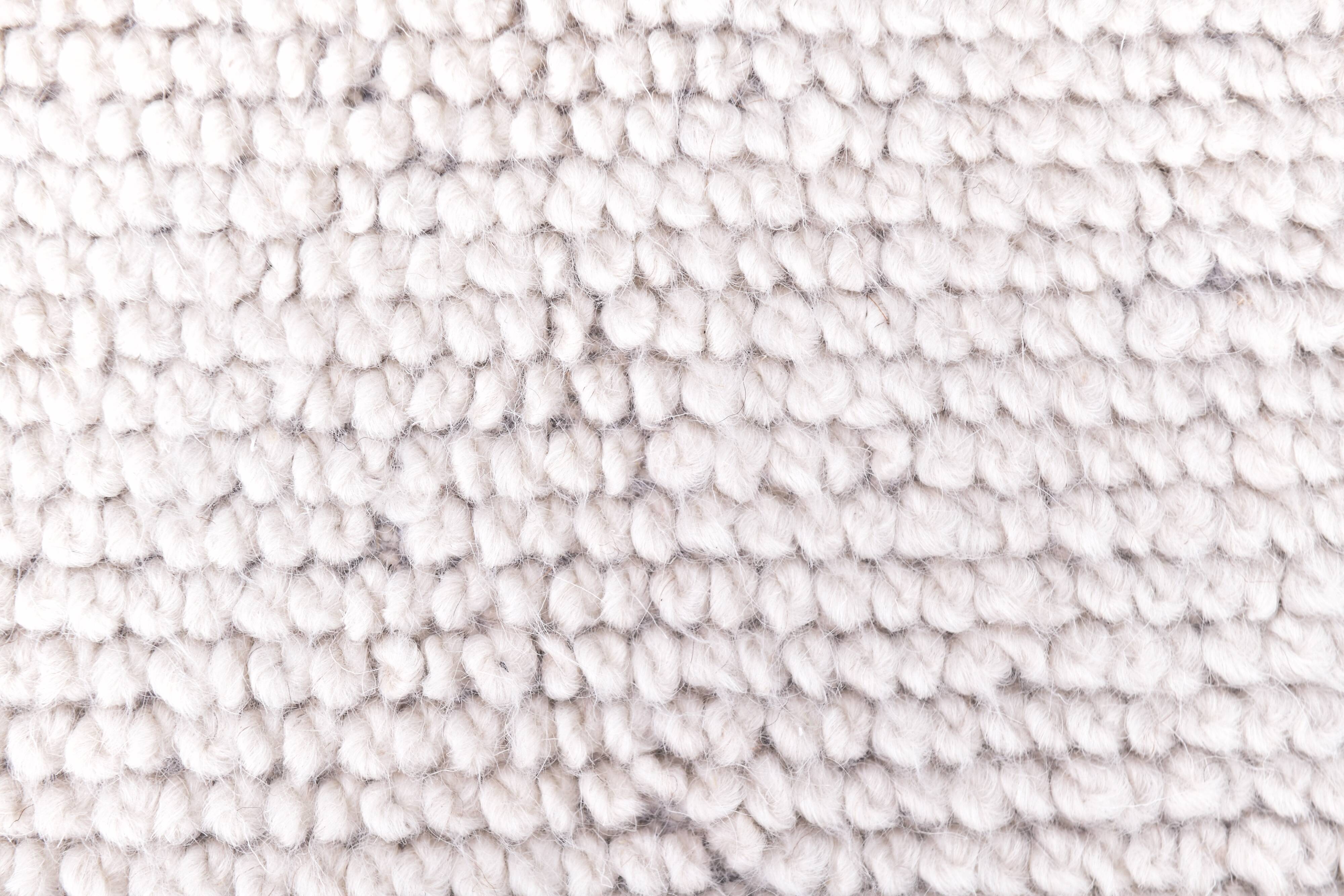 9x12 Soft Pastel White & Blue Vintage Rug, 273x357Cm