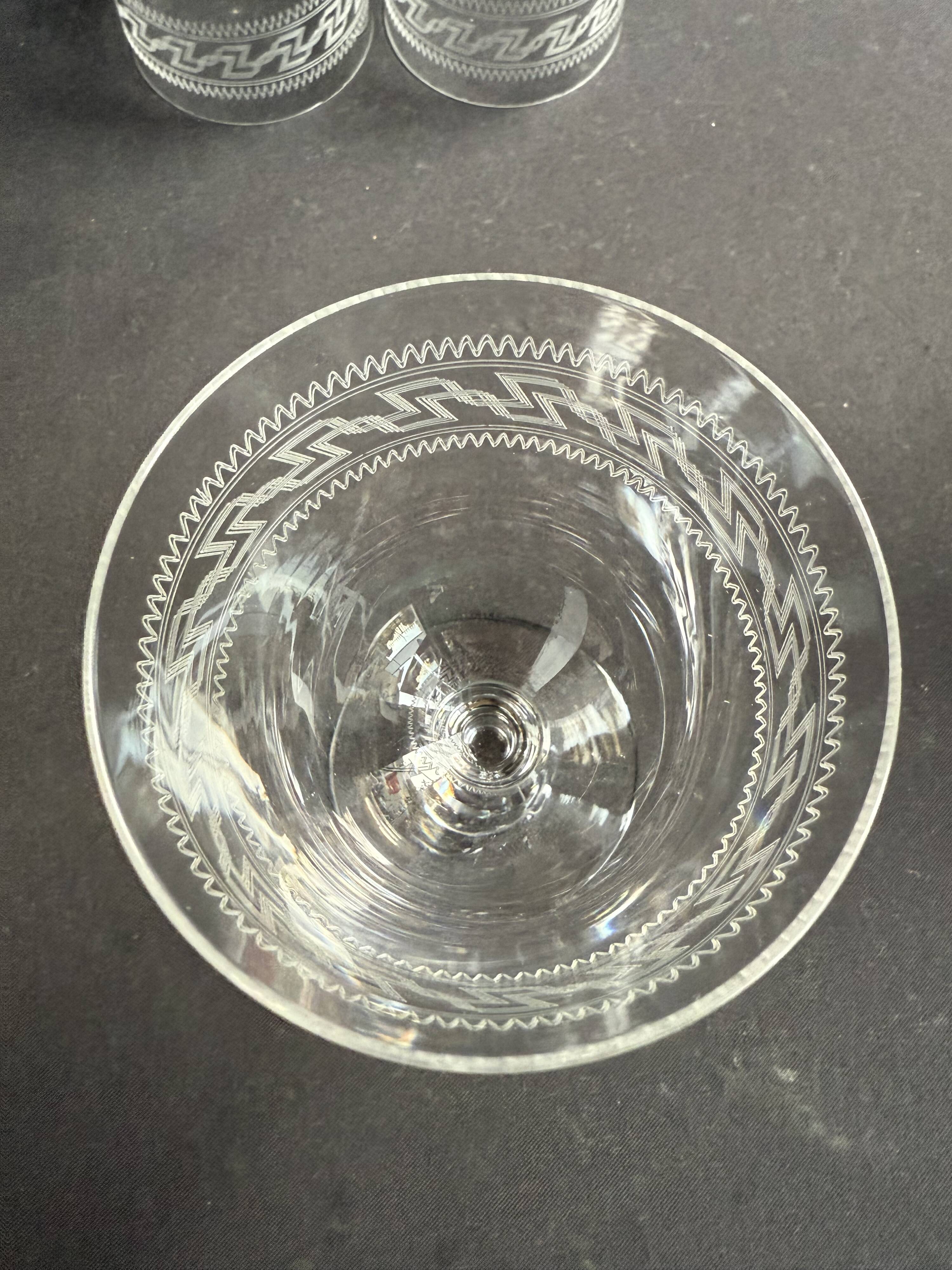 6 verres à eau Baccarat gravure Grecque inclinée