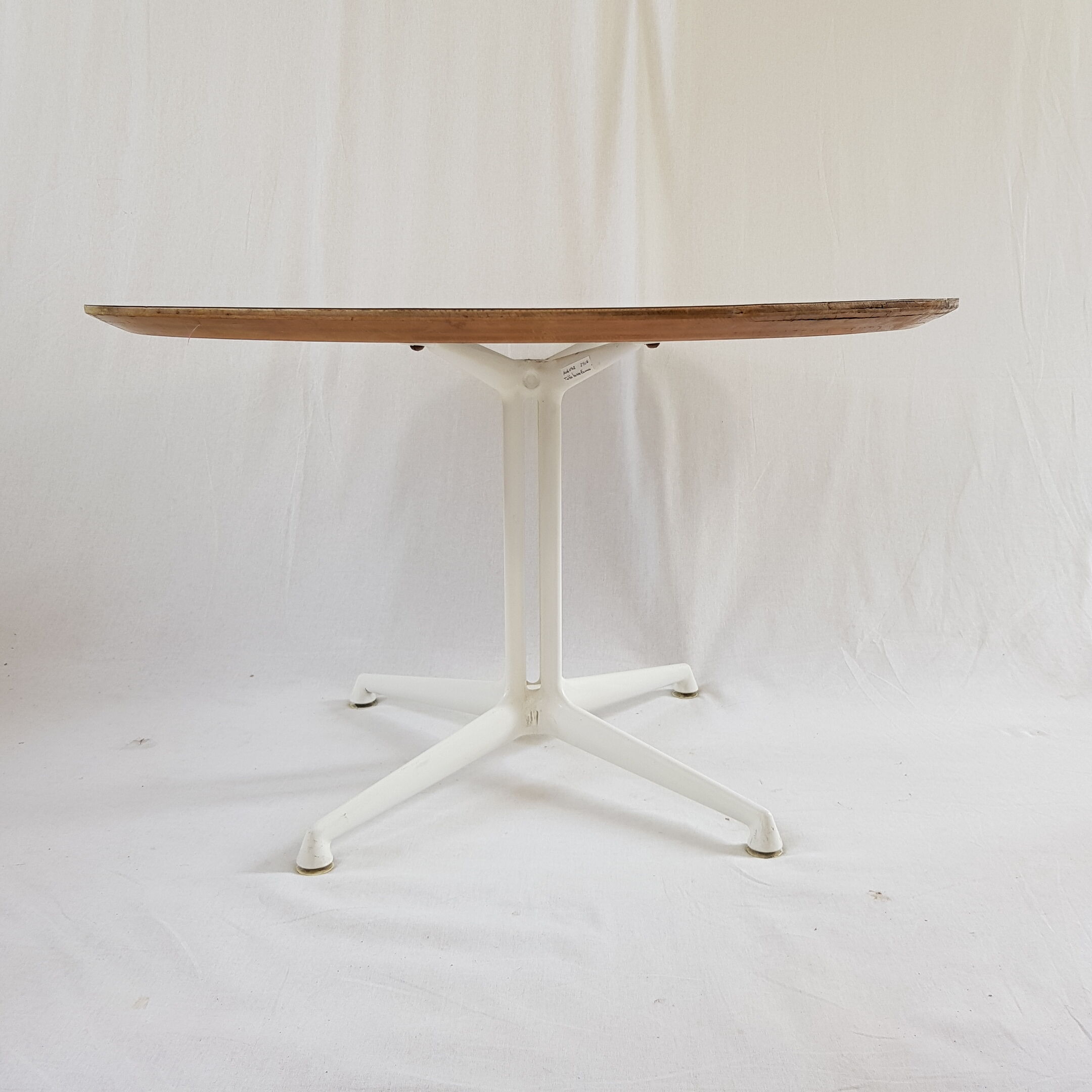 Coffee table model La Fonda by Charles and Ray Eames