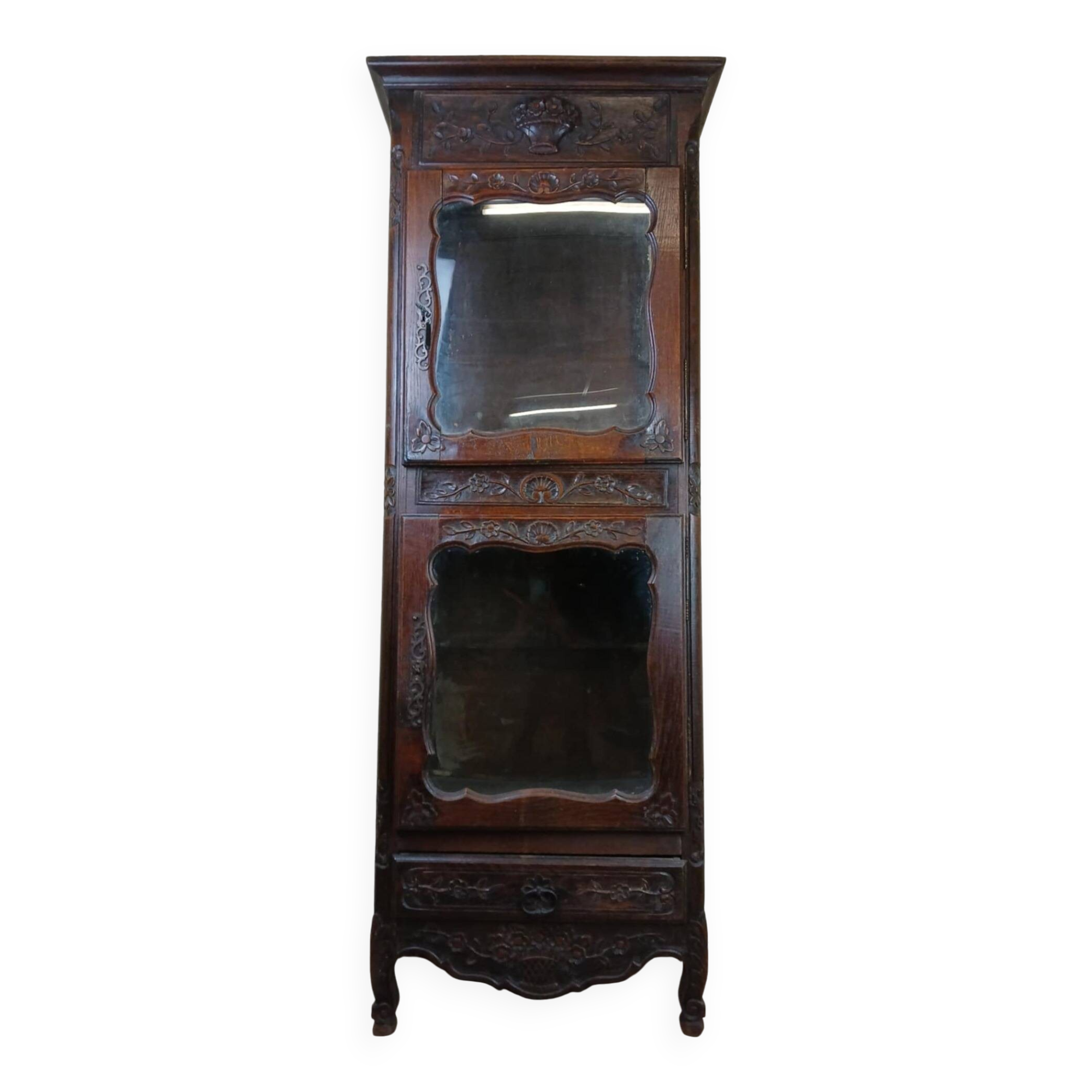vitrine Louis XV Provençale en chêne vers 1850-1880  façade