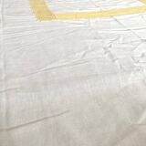 Vintage rectangular tablecloth 145 X 190 and assorted towels