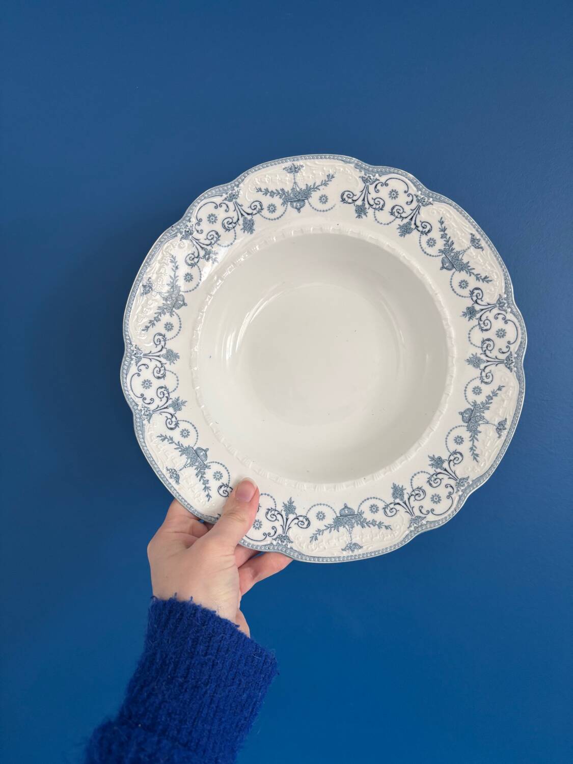 Set of 8 Royal Doulton England soup plates – Josephine model