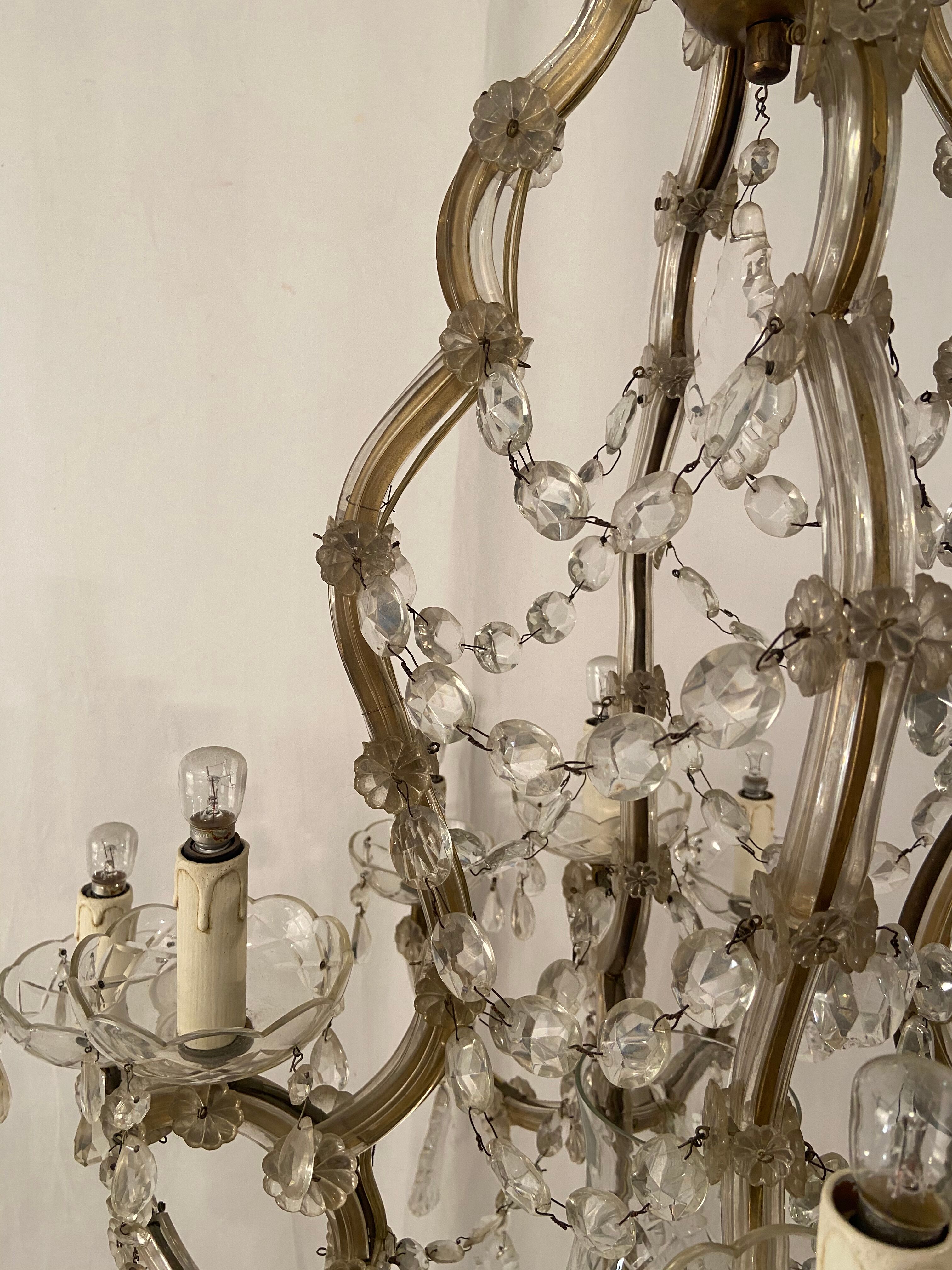 Imposing venetian chandelier in crystal with tassels
