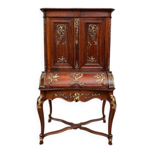 Secrétaire de style