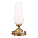 Lampe en laiton avec opaline blanche opaque, années 50