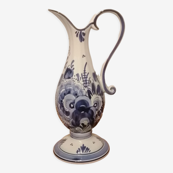 Pitcher in bankruptcy signed Delft