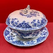 Soup tureen in gien earthenware & its dish, dauphin model delft blue and