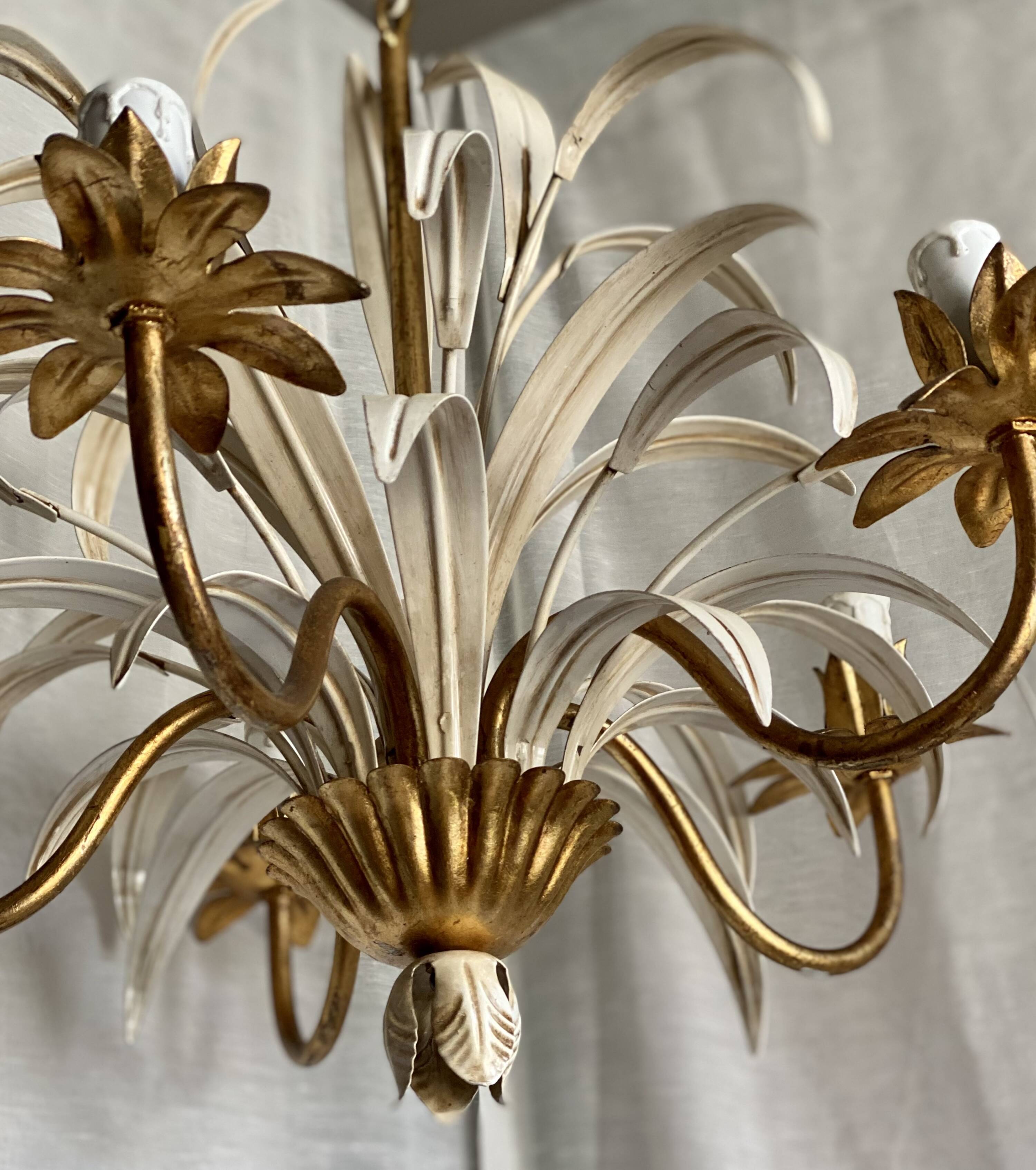 Lustre Leaves and Flowers lacquered and gilded Vintage 1960