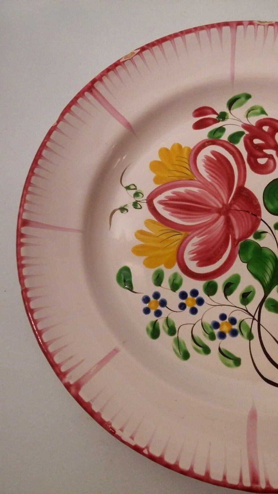 Plate earthenware of the East Strasbourg or Lunéville XIXth