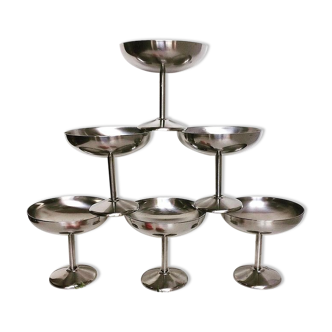 Série de 6 coupelles sur pied en inox
