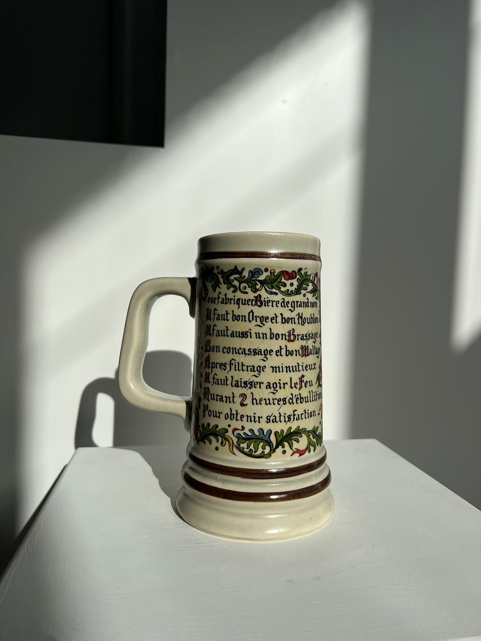 Chope Saint Clément illustrant la recette de la bière H:18cm