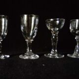 Verres à liqueurs de bistrot