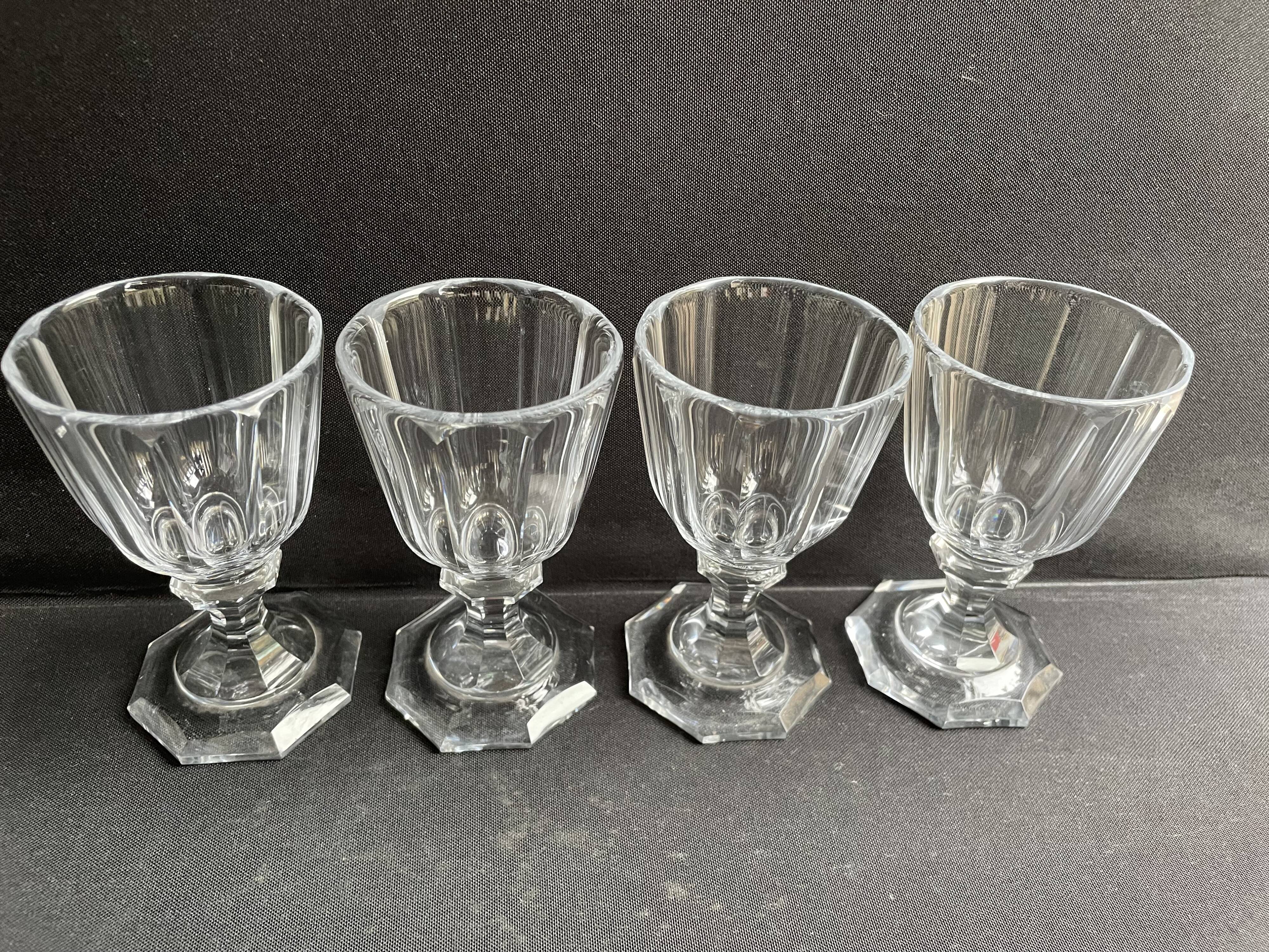 4 Wine Glasses – Strong Cut Crystal