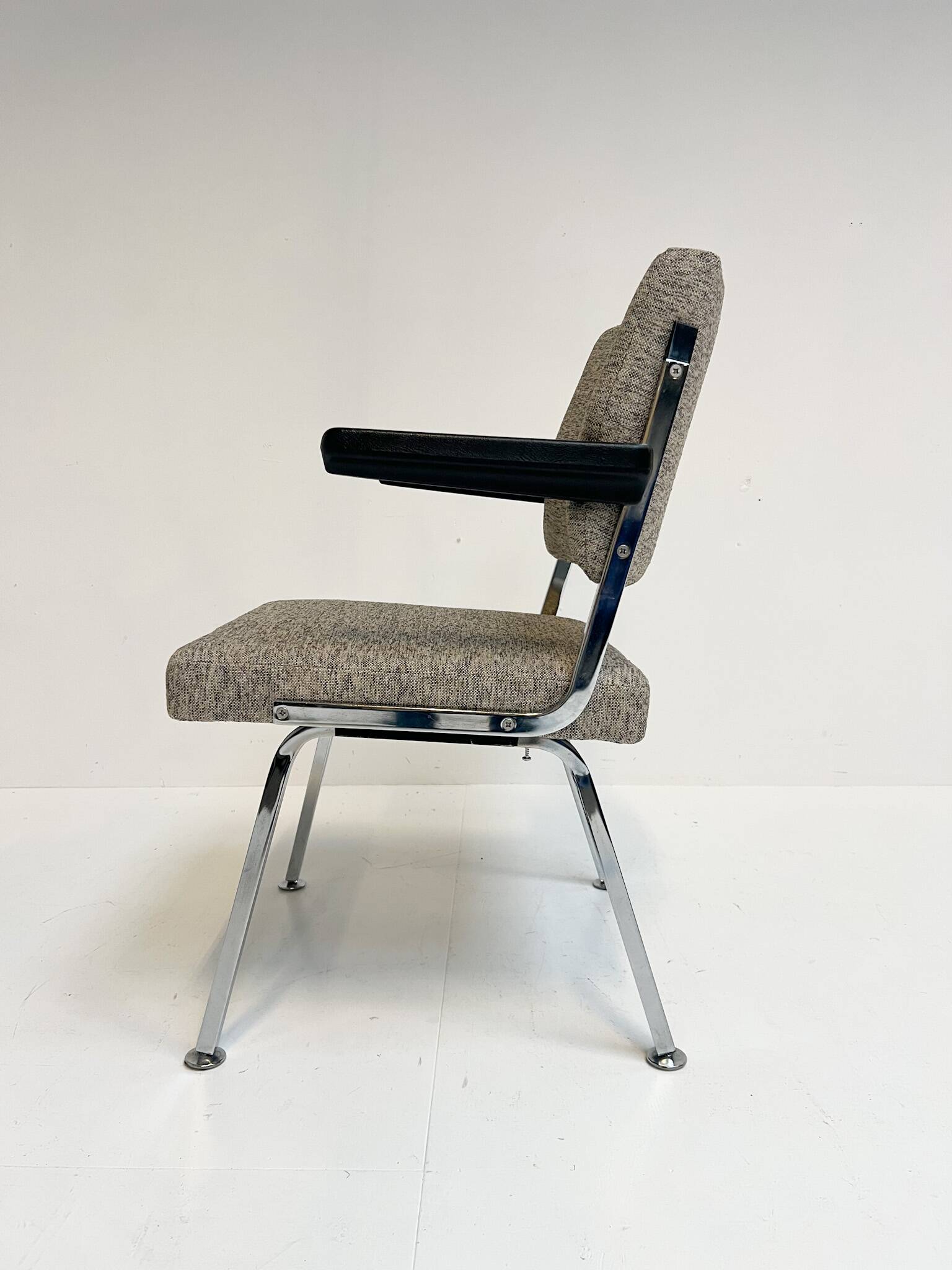Gray upholstered designer armchair attributed to Gispen, 1960s
