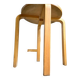 Tabouret en bois clair