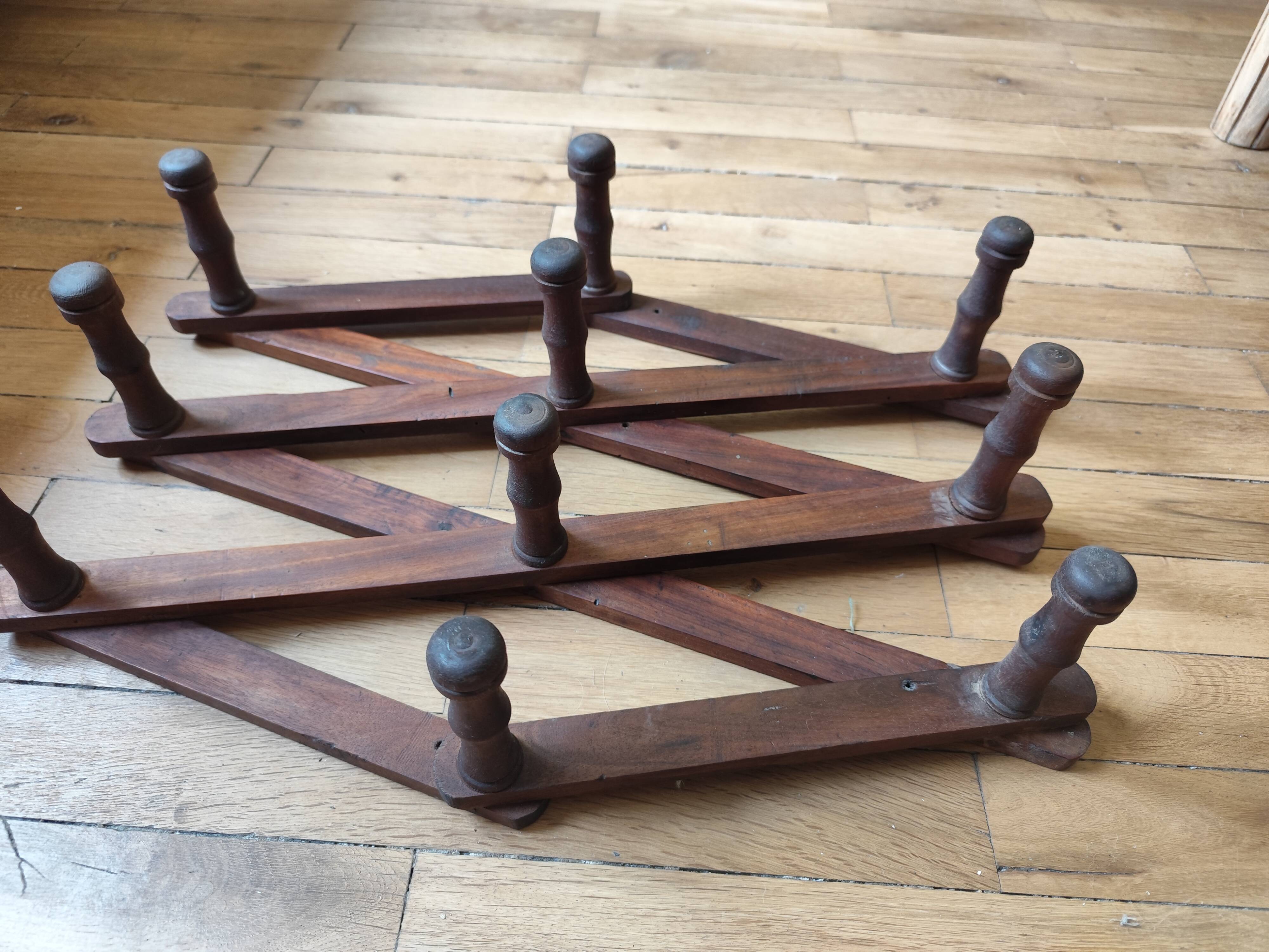 Old telescopic wooden wall coat rack - 10 accordion hook coat rack