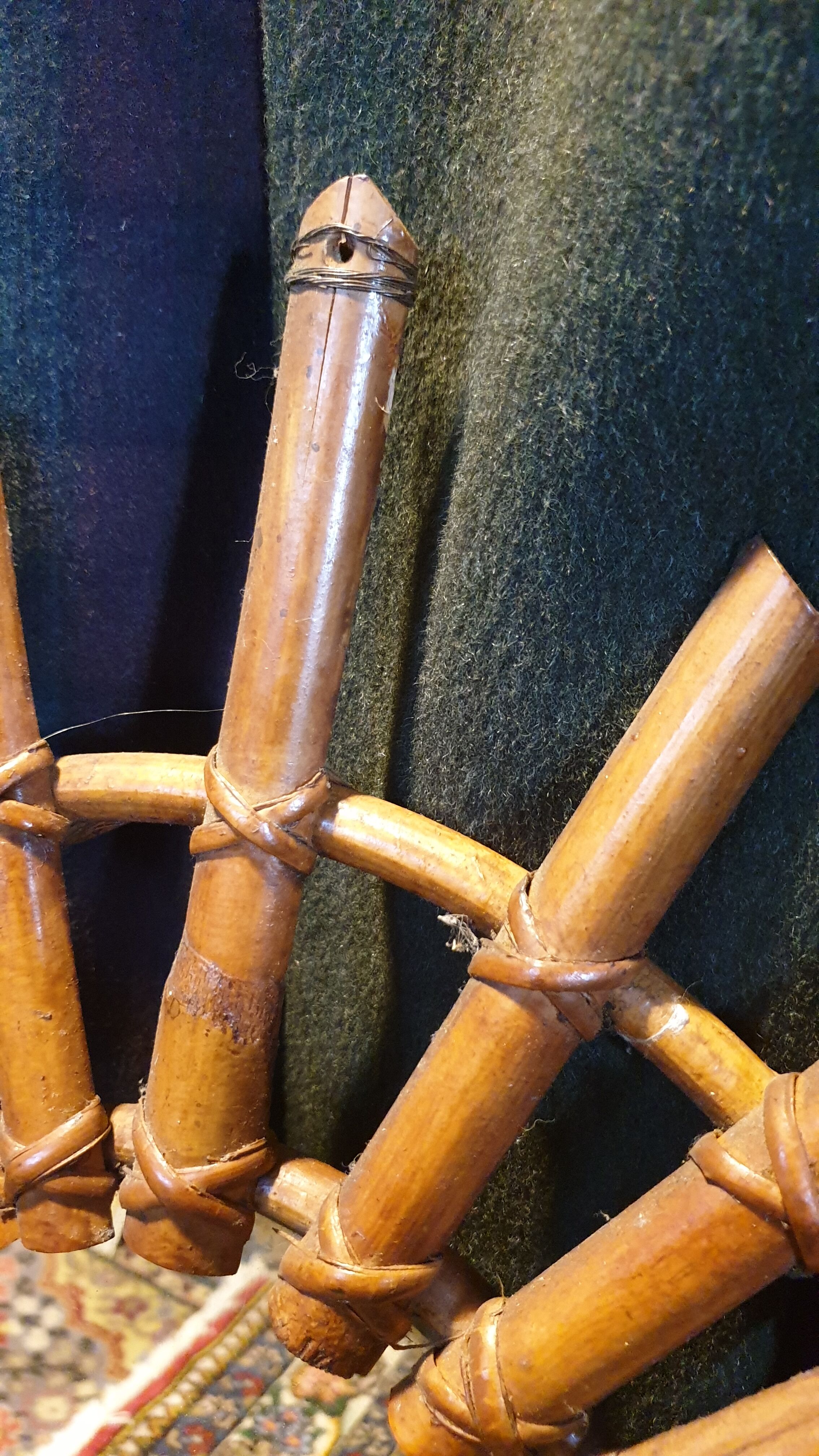 Oval rattan mirror seventies