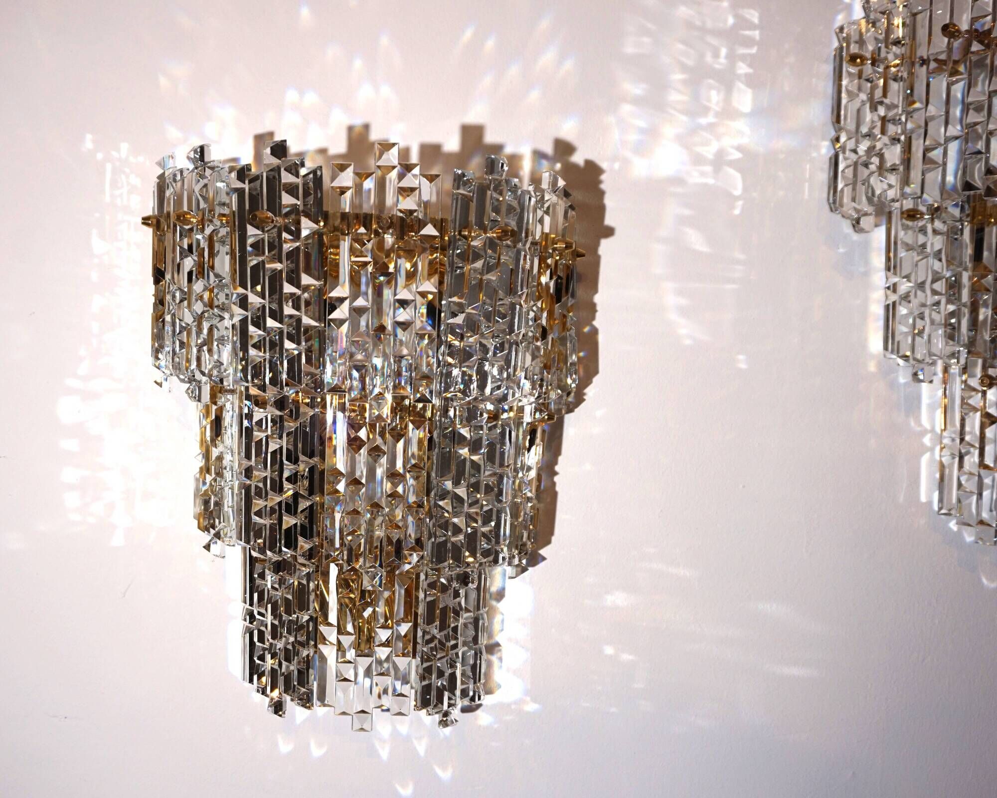 Set of 2 Kinkeldey Hollywood Regency waterfall crystal glass wall lights, 1970