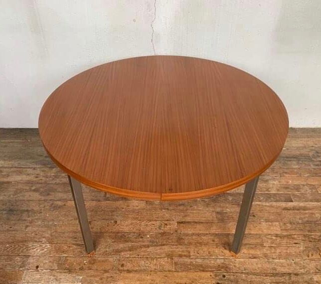 Round table with teak extension design Pierre Guariche edition Huchers Minvielle 1960